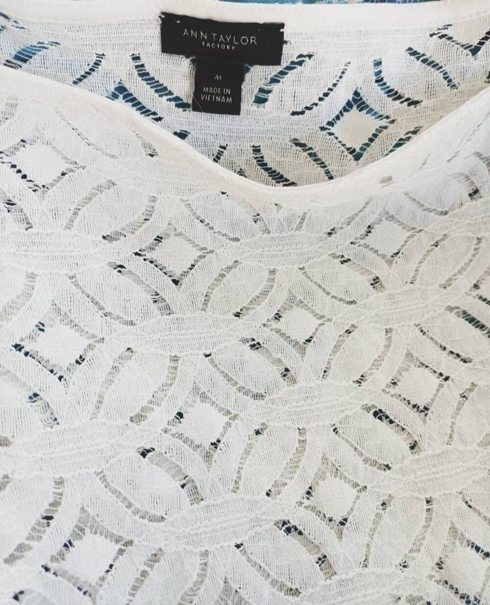 Ann Taylor M Top Ivory Lace Overlay Coquette Cottagecore Boho Chic Romantic